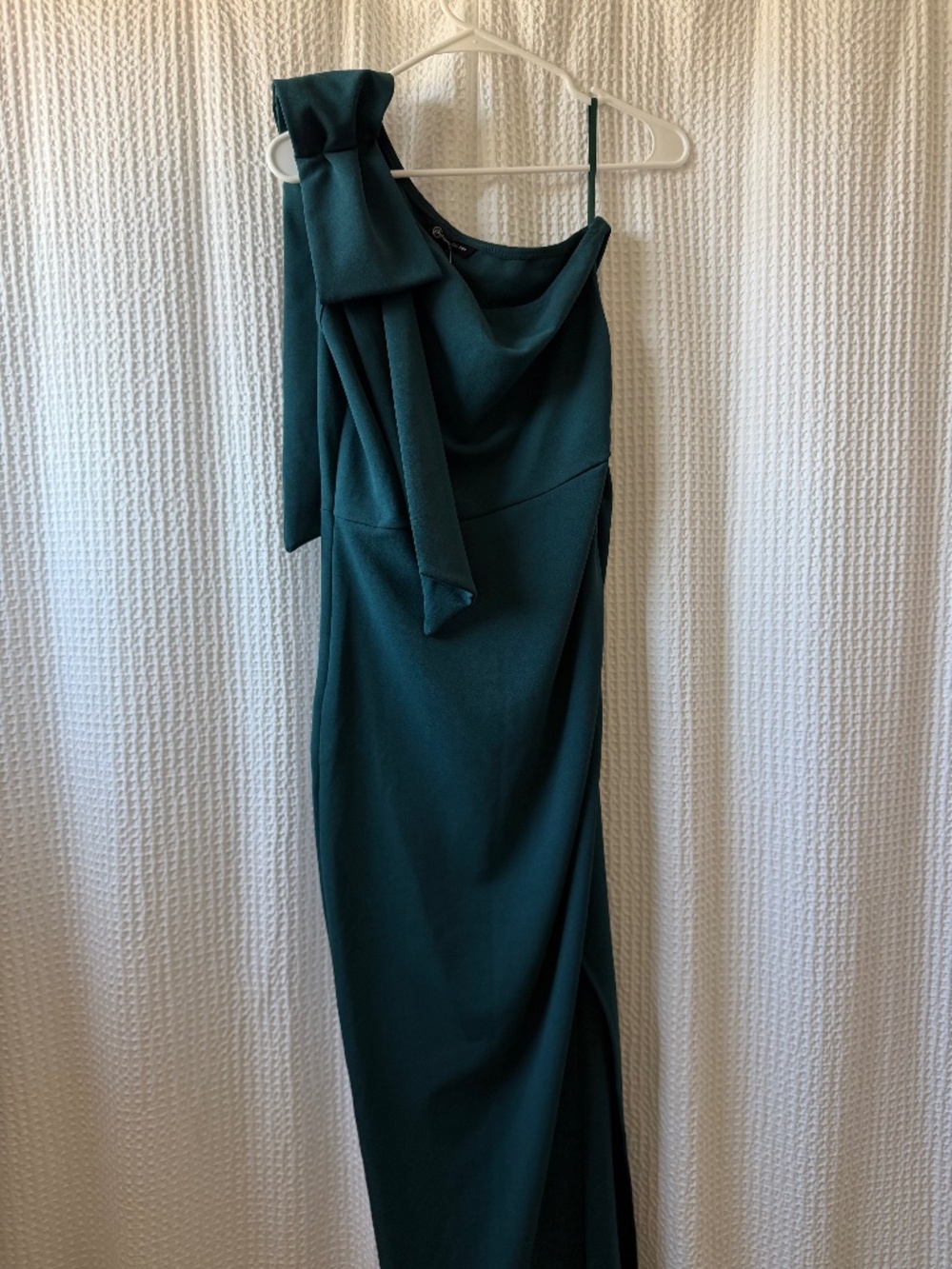 One shoulder, teal, floor length dress
